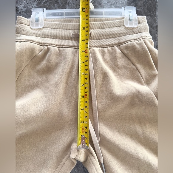 Lululemon Jogger Sweatpants Womens 2 Scuba High Rise Crop Comfy Lounge Soft - Picture 11 of 13